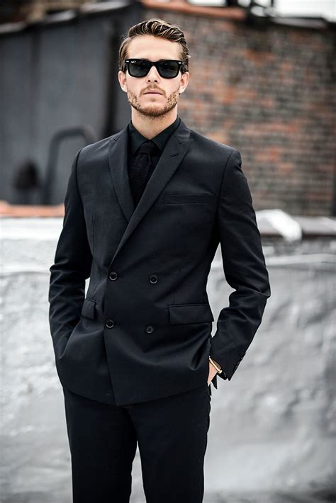 stylish suits for men black.